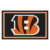 Fanmats® - NFL Cincinnati Bengals Ultra Plush Area Rug with Striped B Logo