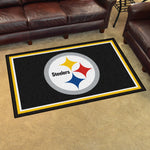 Fanmats® - NFL Pittsburgh Steelers Ultra Plush Area Rug with Steelers Logo