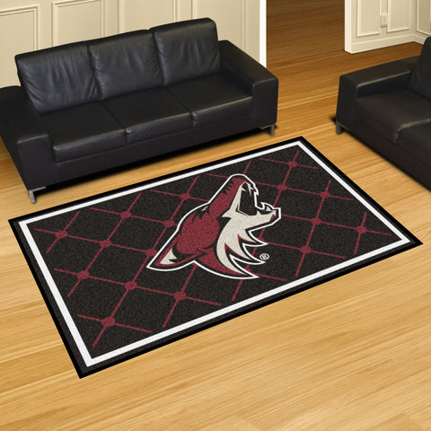 Fanmats® - NHL Arizona Coyotes Ultra Plush Area Rug with Coyotes Logo