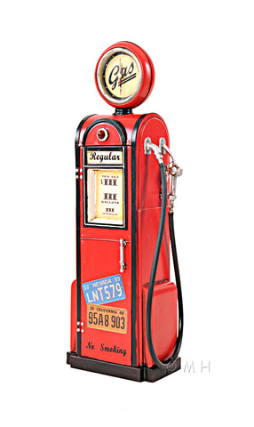 Old Modern Handicrafts® - Gas Pump W/Clock 1:4