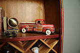 Old Modern Handicrafts® - 1942 Fords Pickup 1:12