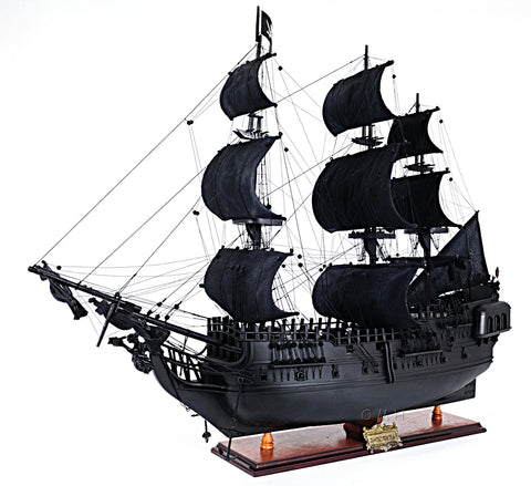 Old Modern Handicrafts® - Black Pearl Pirate Ship